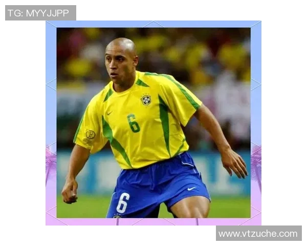 足球明星签名汇聚图鉴赏展现足球传奇的魅力与风采