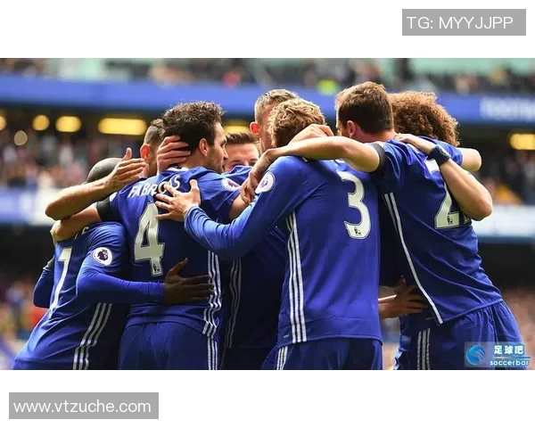 法国足球明星后腰的辉煌历程与对球队的深远影响分析